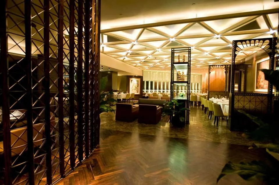 Restoran Parisian di Tengah Jakarta