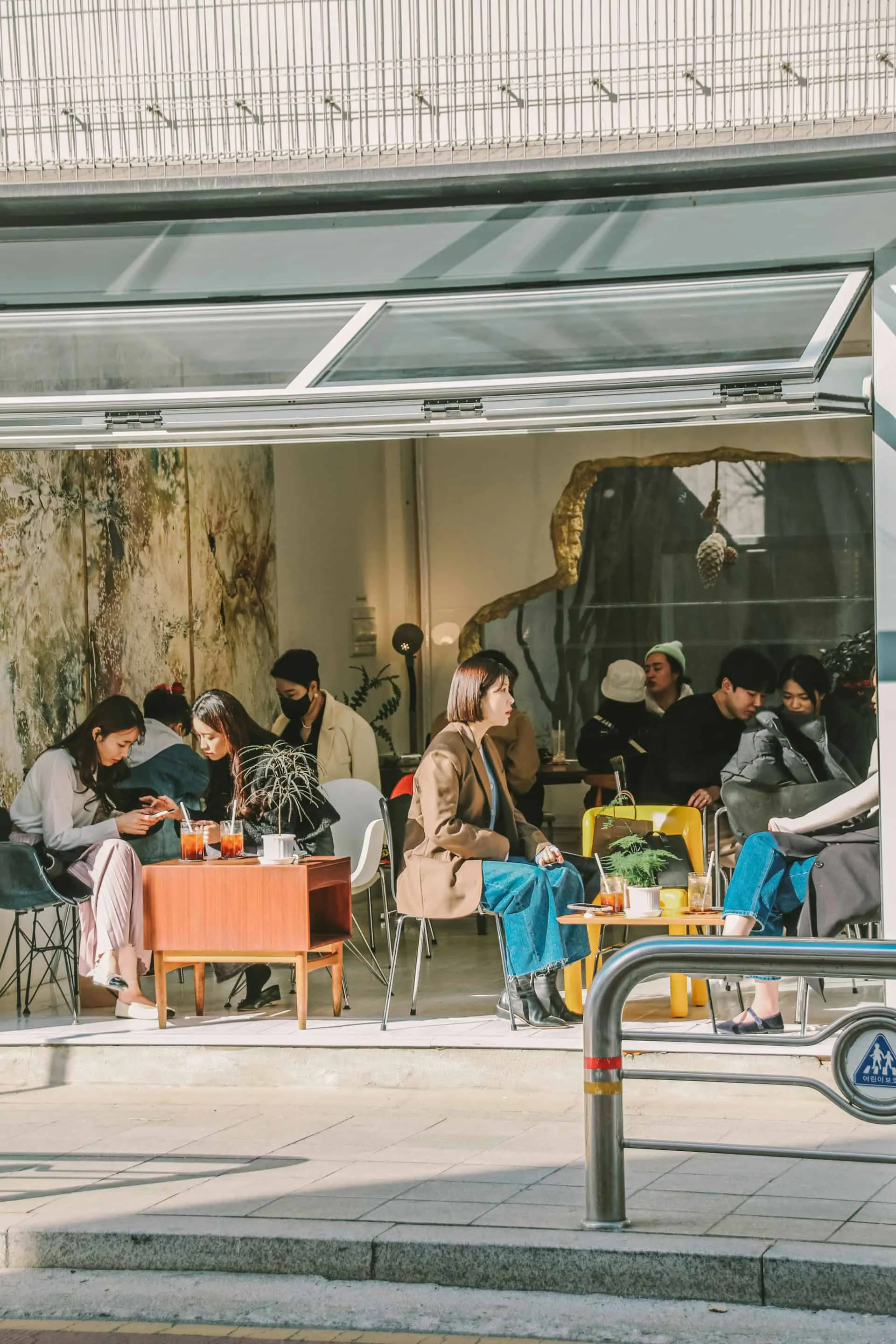 The Lost Art of Dialogue: Restoring Human Connection Amidst the Thinning of Digital Communication