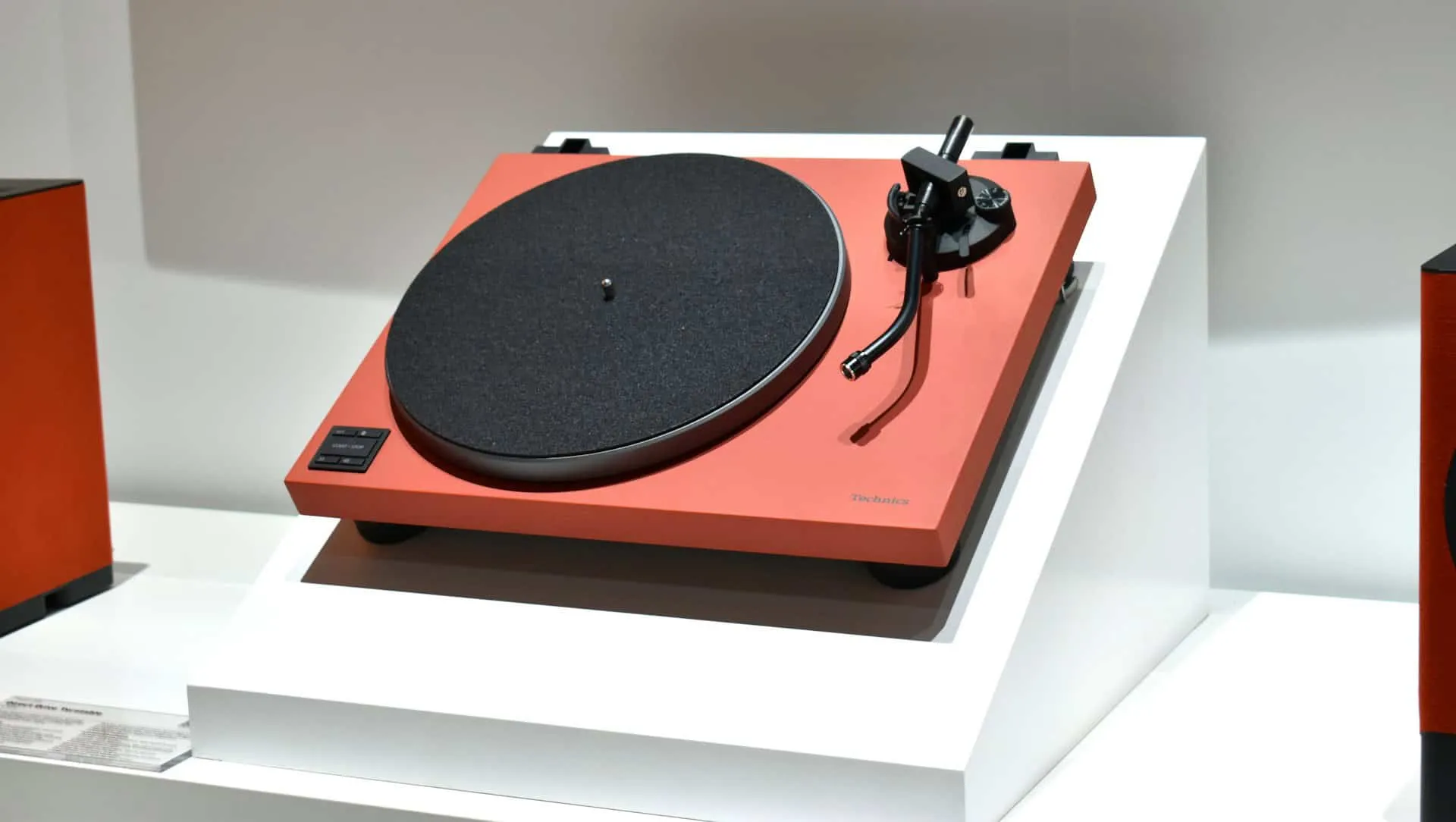 The Analog Revival: Integrating Traditional Habits to Maintain Cognitive Sharpness in a Hyper-Digital Era