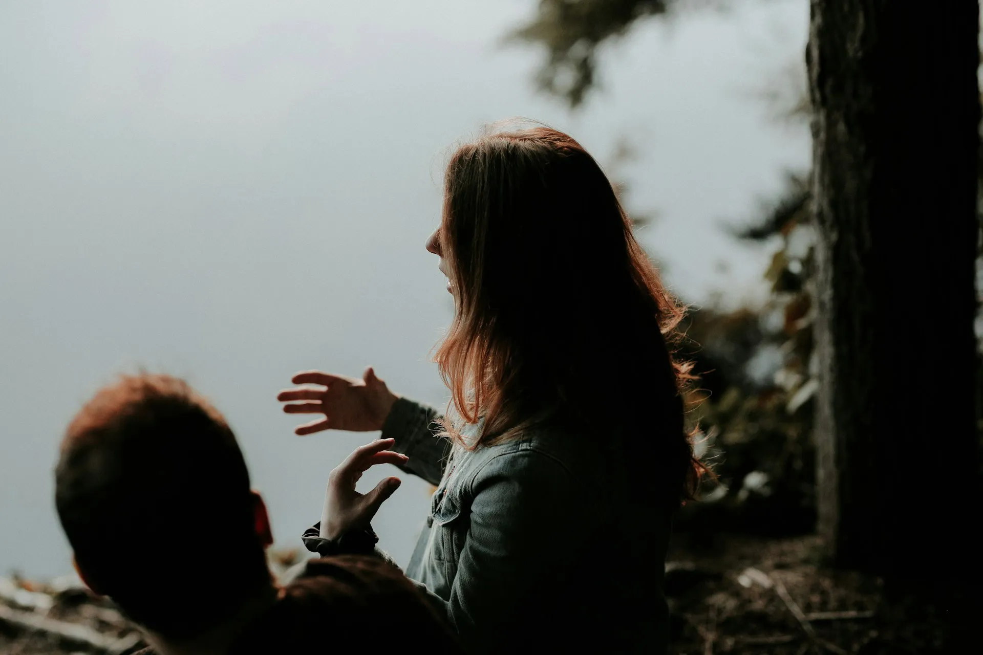 The Eloquence of Silence: Mastering Active Listening Etiquette in a World That Talks Too Much