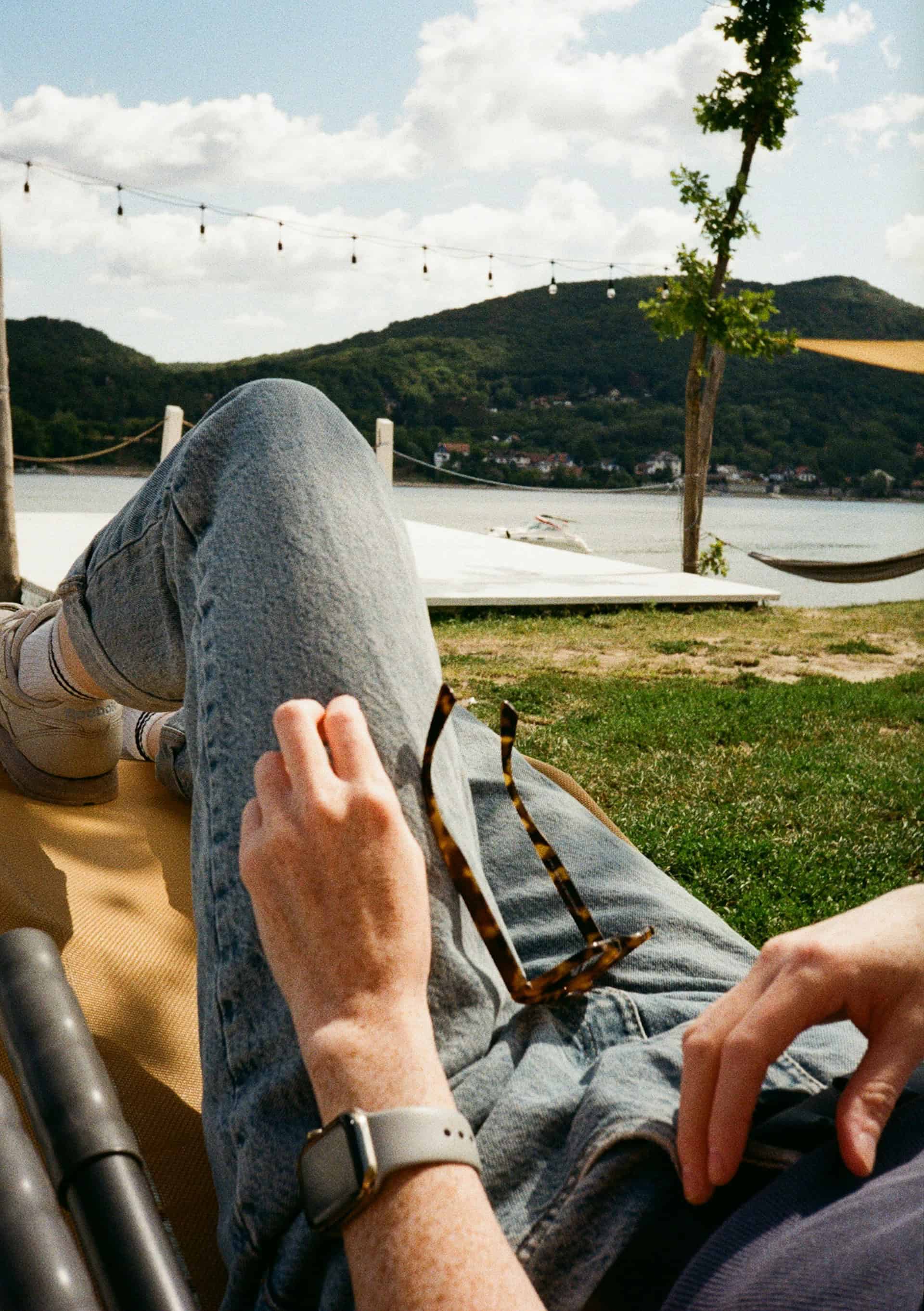 Kesehatan Mental Pria 40-an: Tekanan, Tanggung Jawab, dan Cara Menemukan Ketenangan