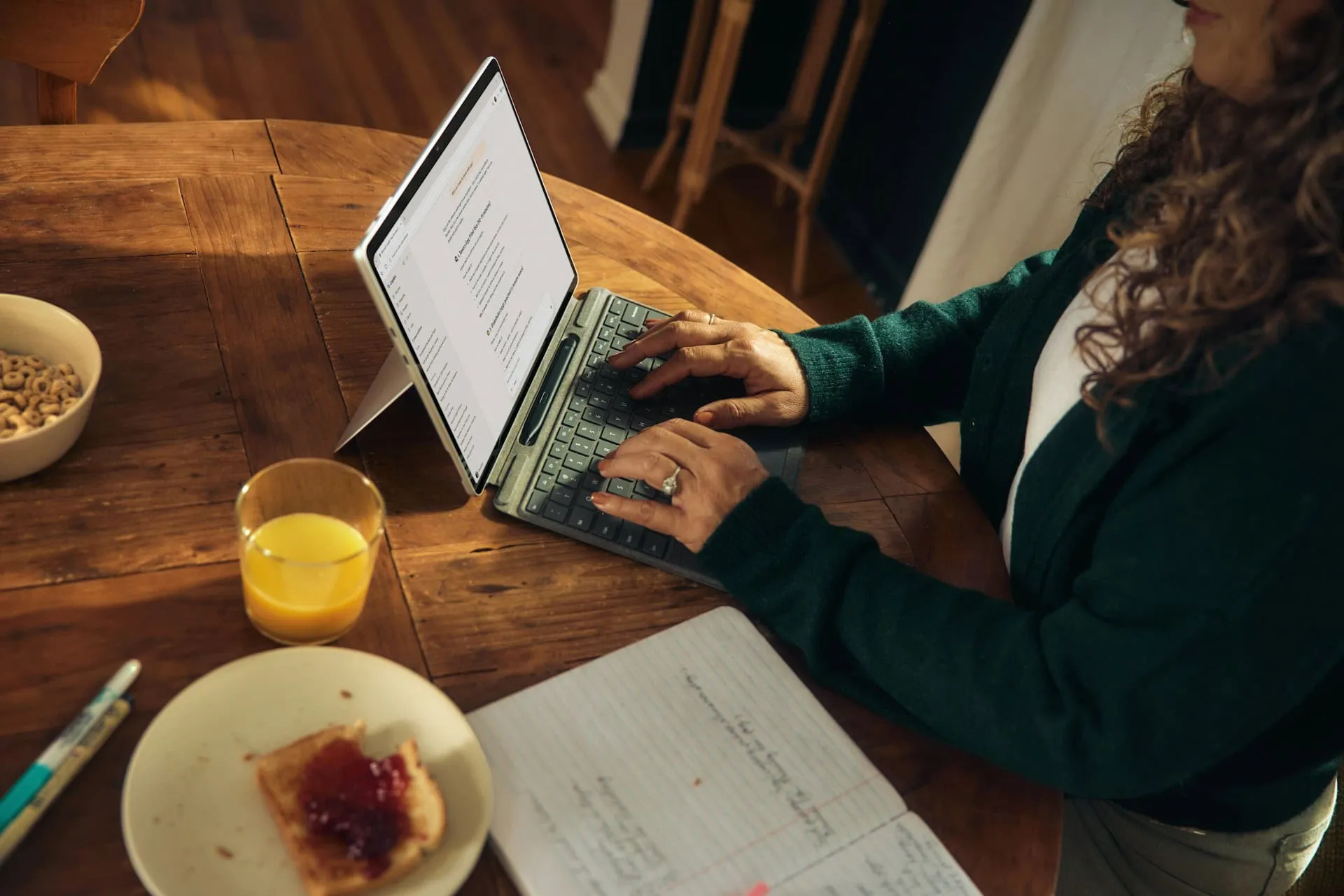 Hybrid Nomadism: Redefining Work Ethics & Effectiveness in Modern Public Spaces