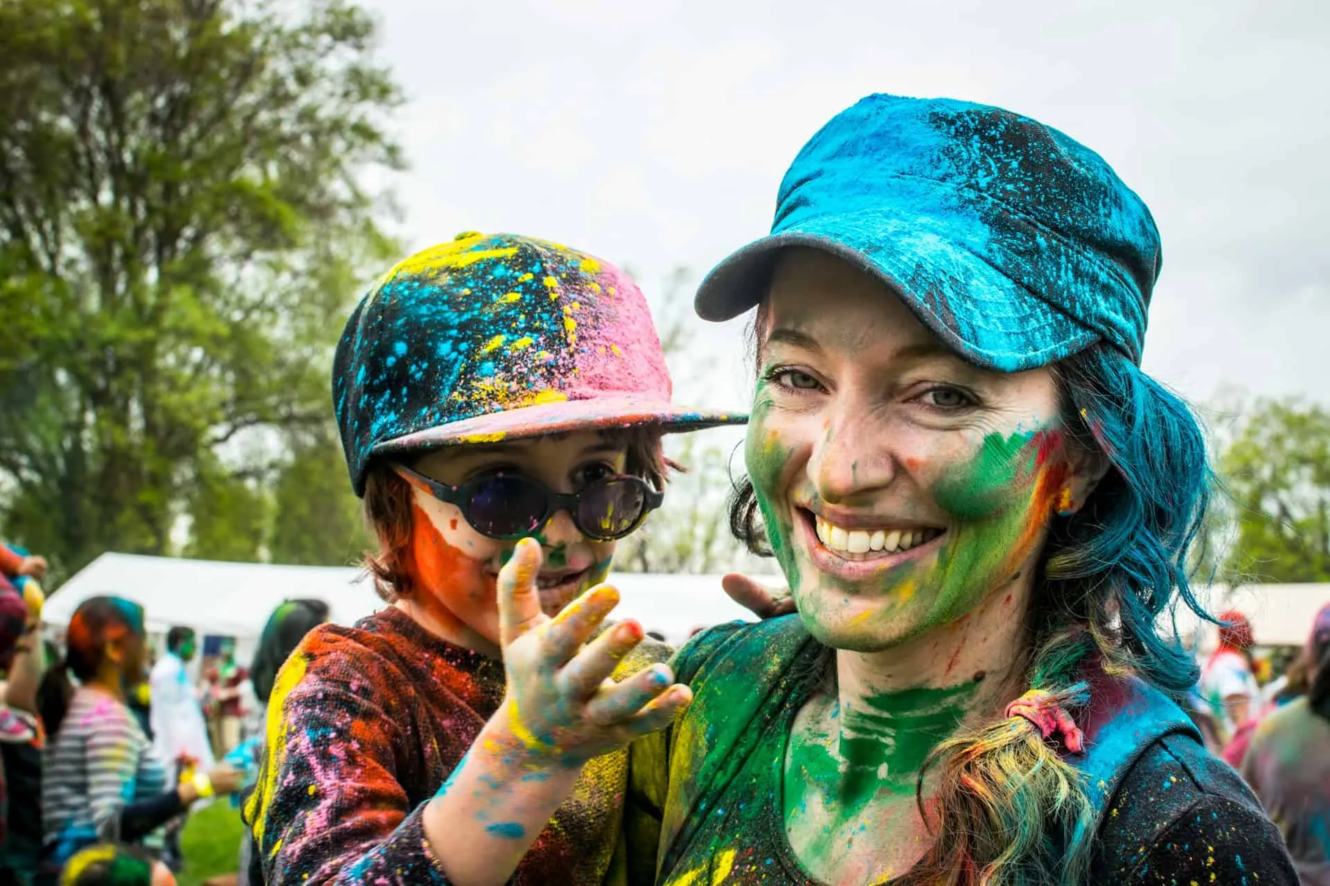 Slow Parenting: Restoring the Child's Right to Enjoy Time & Explore the World Without Haste