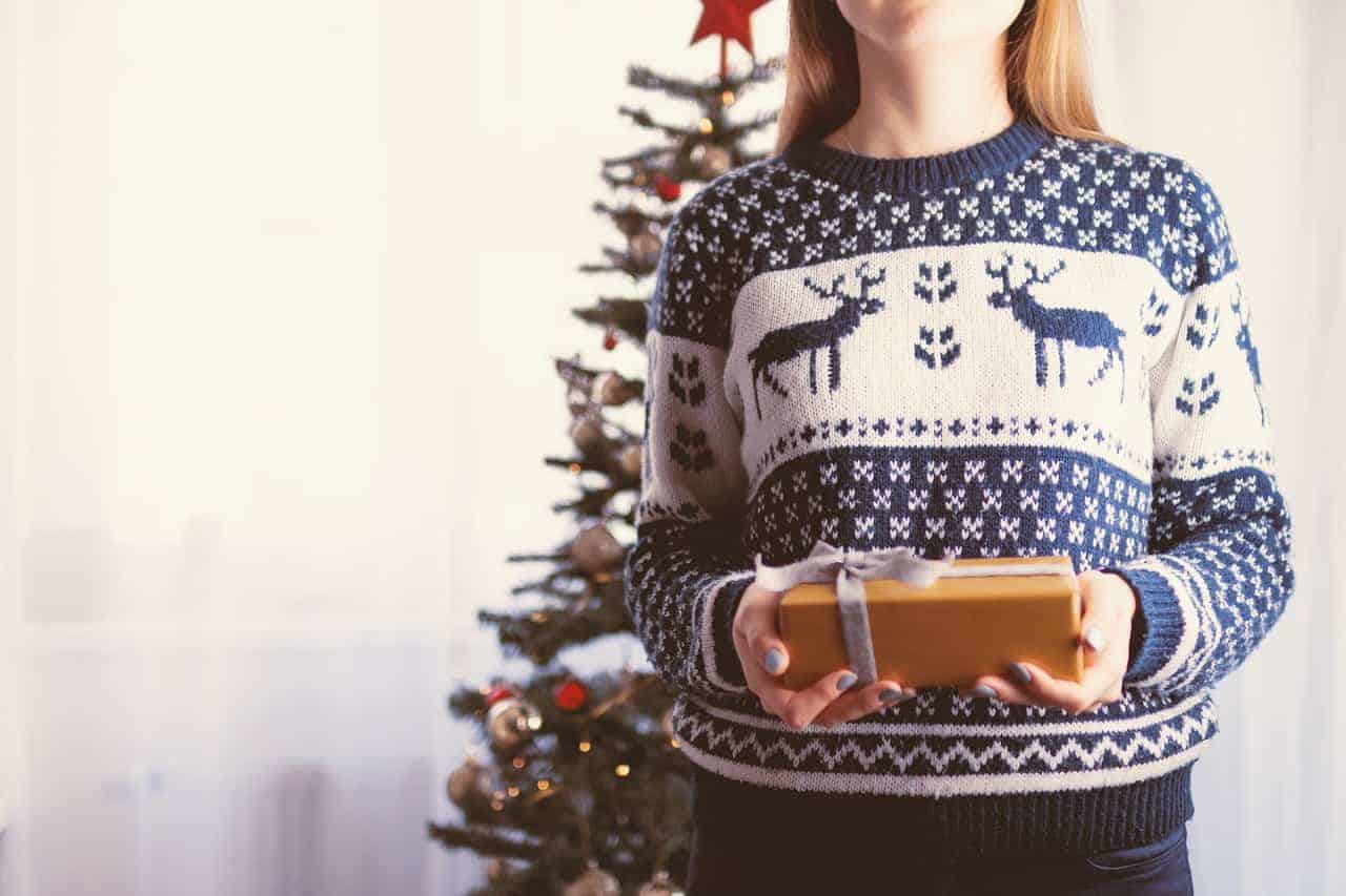 Inspirasi Kado Natal untuk Orang Tersayang - Alinear Indonesia