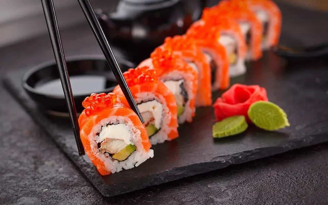 5 Restoran di Jakarta ini Layani Pesan Antar Sushi