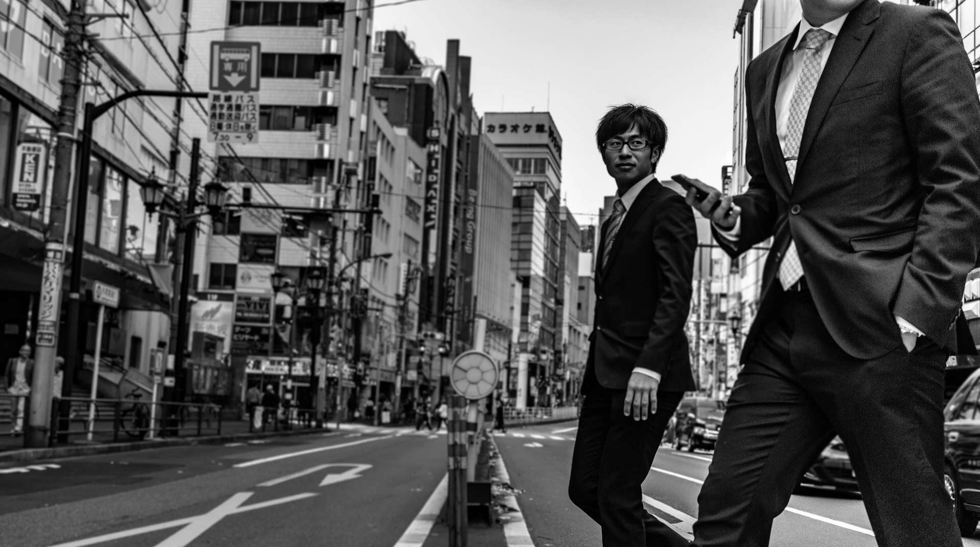 [Contact us!] クリエイター・システムエンジニア・プログラマー・創作活動者のみなさま。